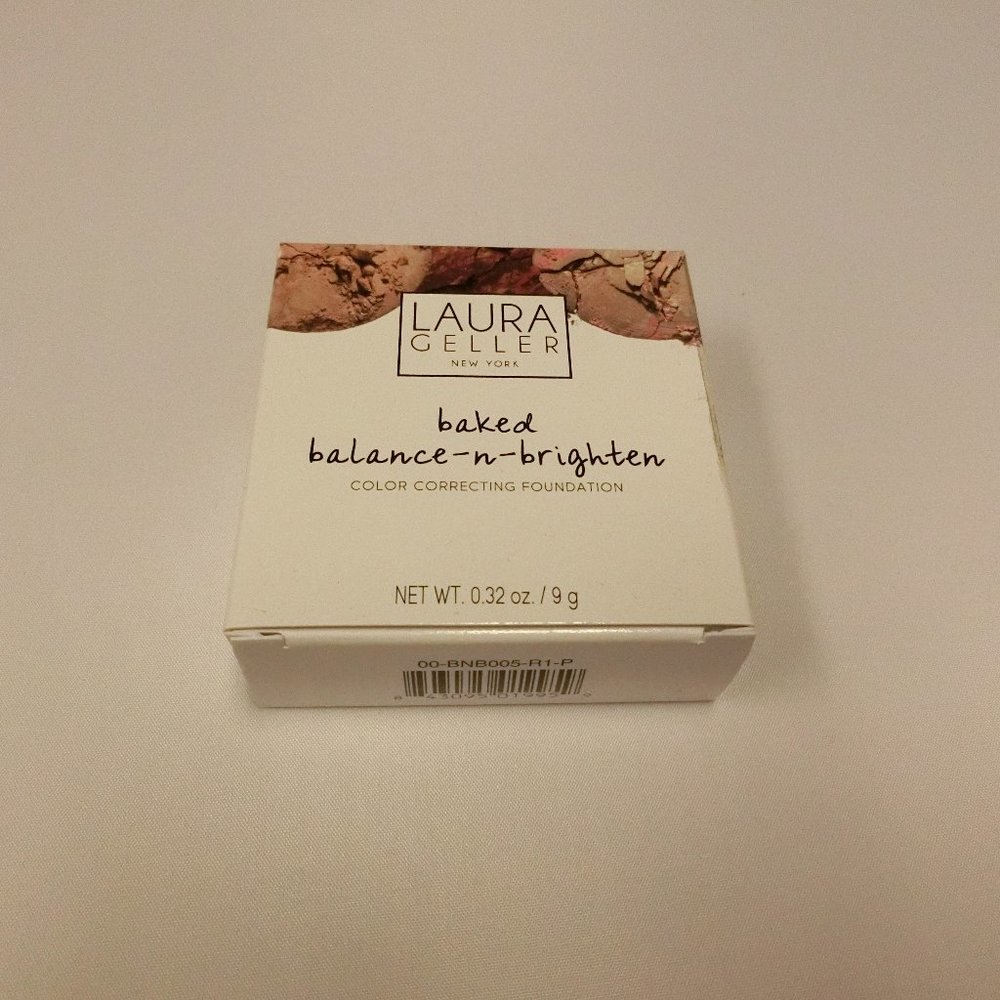 Laura Geller baked Foundation - Porcelain